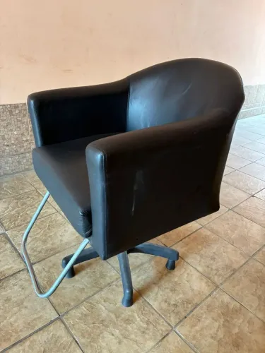 Vendo cadeira de salão