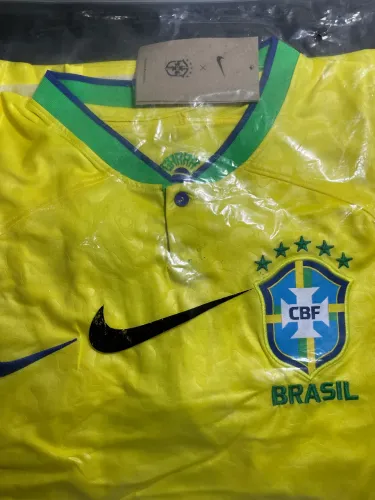 Camisa Brasil Copa 2022 Nike (Amarela) - P