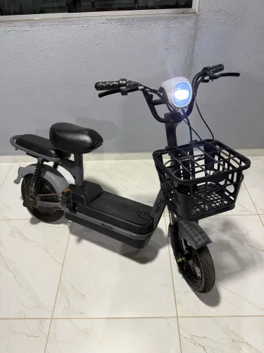 Moto elétrica 2025