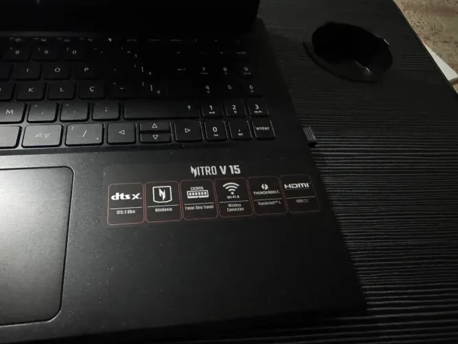 Notebook acer nitro v15 RTX 4050