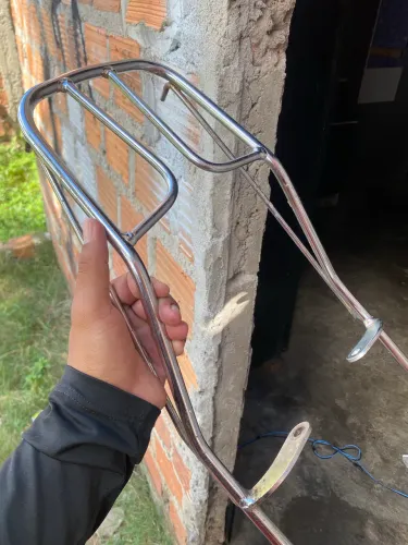 Bagageiro maciço pop