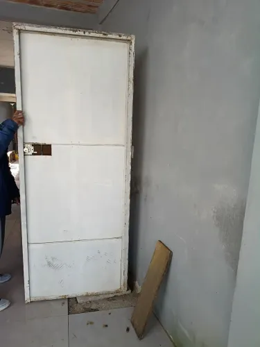 PORTÃO COM GRADE/ BARBADA