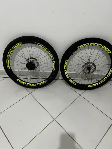 Jogo de rodas para bike aro 24