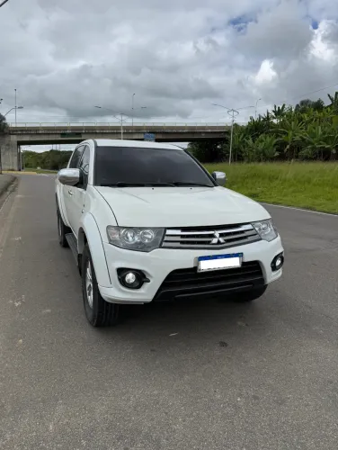 Mitsubishi L200 Triton HPE 3.2 CD TB Int.diesel AUT 2016