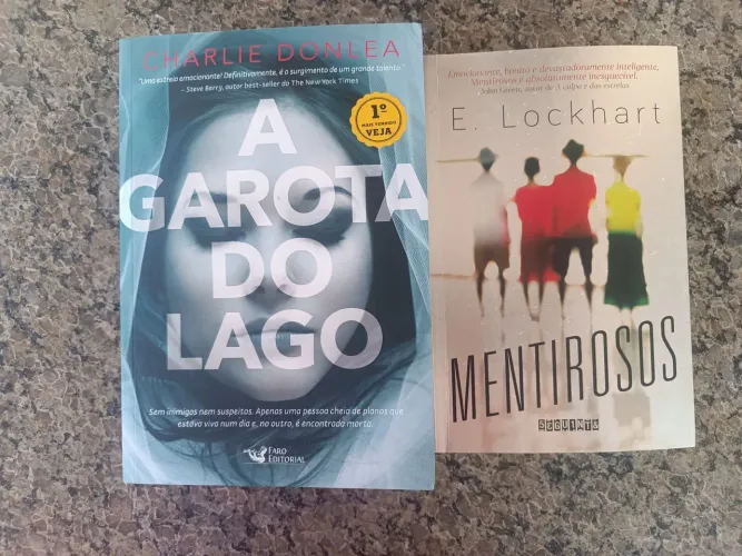 Livro Mentirosos e a garota no lago