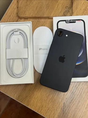 iPhone 16e 256GB