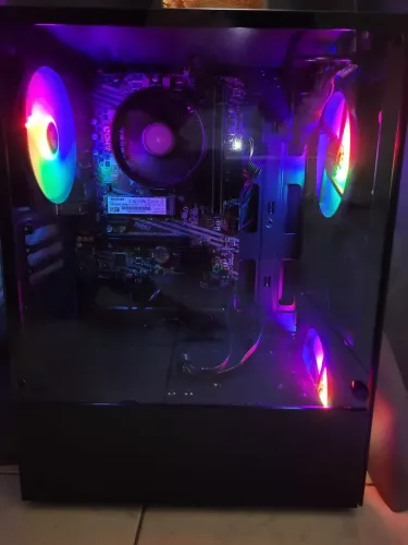 PC Gamer Ryzen 5 5600GT + Monitor LG UltraGear 24" 180Hz