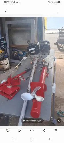Vendo motor rabeta 7 hp com acessórios, rabeta vertical e horizontal  muito novo usado 