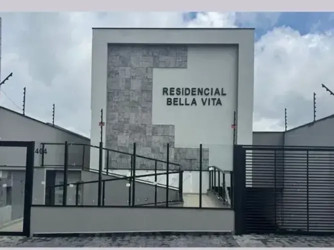 Casa em Condomínio com 69 metros e 2 Suites e 2 Vagas no Bela Vista - Osasco.