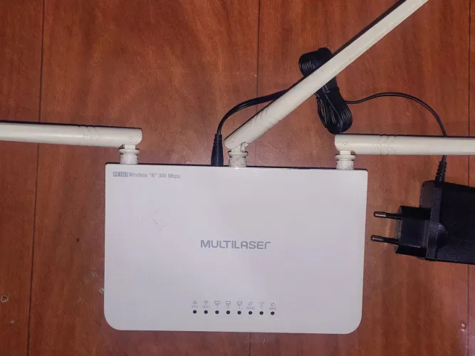 Roteador Multilaser Wireless N 300 Mbps (com fonte)