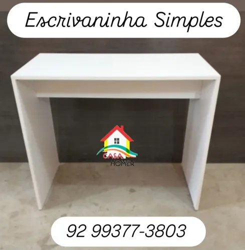 Escrivaninha em MDF