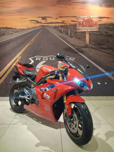 Vendo triumph daytona 675 em ótimo estado de conservação. 