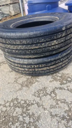 Vendo pneus 295 rescapando novo Goodyear