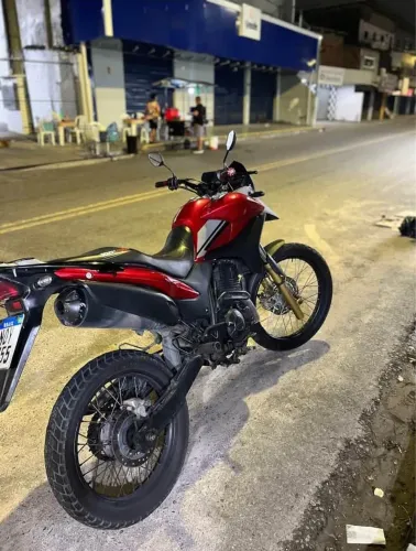 HONDA XRE 300 COM ABS (2011) - REVISADA E ISENTA DE IPVA! 