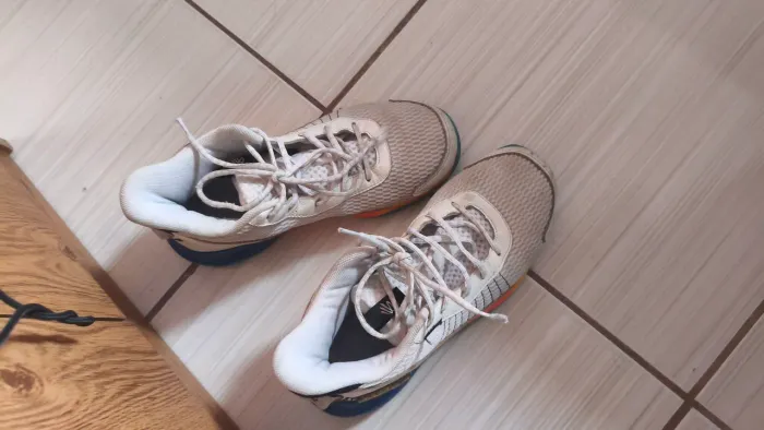 Tênis under Armour 