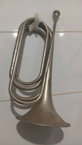 Cornetão de banda