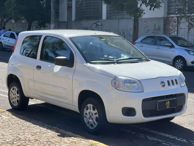 Fiat Uno Vivace 1.0 EVO Fire Flex 8V 3P 2015