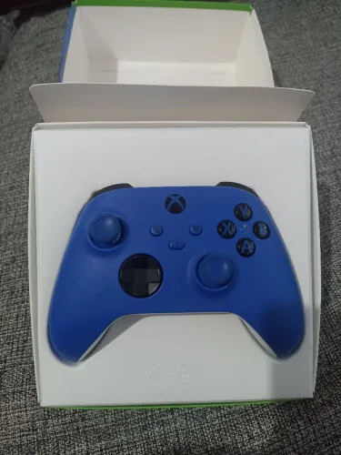 Vendo controle Xbox series X e S, Estado de novo. Funciona em computador, Xbox One também