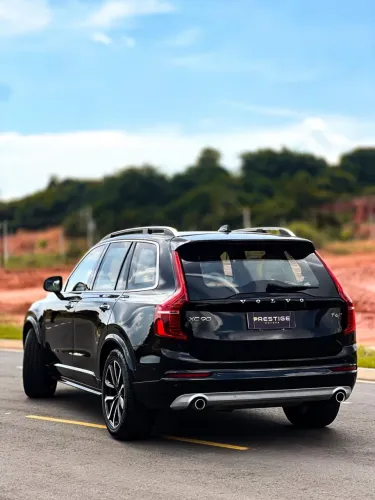 Volvo XC 90 T-6 Momentum 2.0 320cv 5P 2018