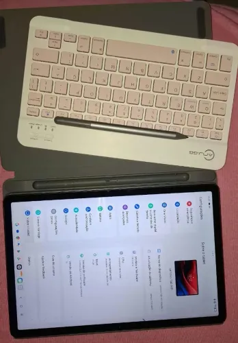 Vendo Tablet ideal para estudos e trabalho