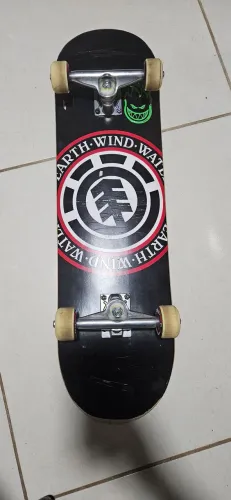 Skate profissional gringo