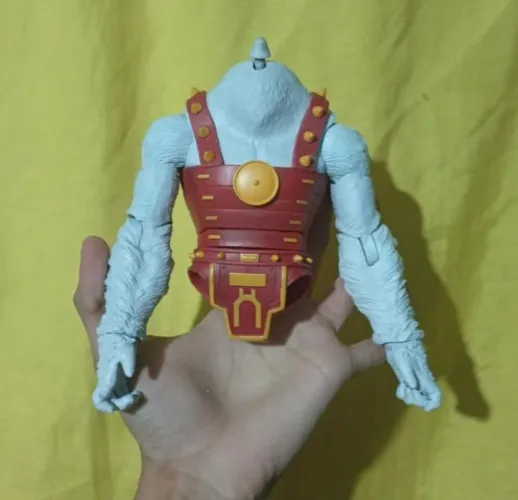 Baf ultra humanoide DC/"Marvel legends "