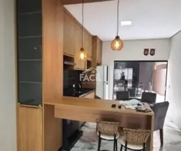 Casa à venda no Jardim Montevideu, 3 quartos, 161m²