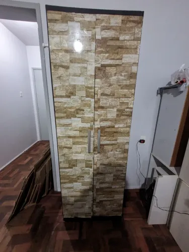 Armário 2 portas