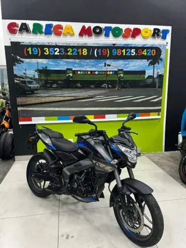 BAJAJ DOMINAR 160