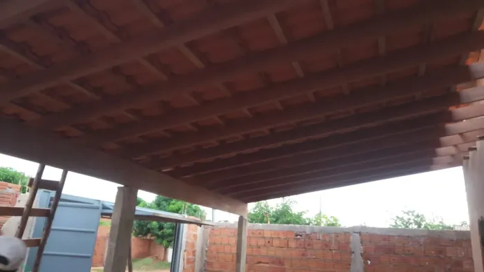 Preciso de um pedreiro na coopamat