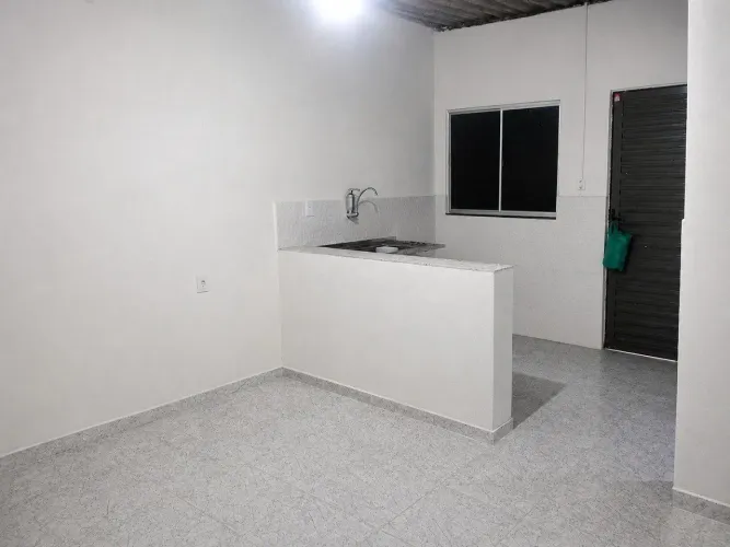 Alugo Kitnet no Rio da Prata de BANGU