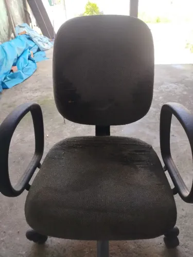Vendo essa cadeira de escritório 