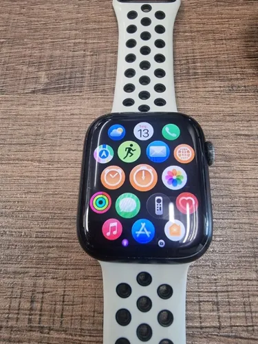Apple Watch Series 7 45MM