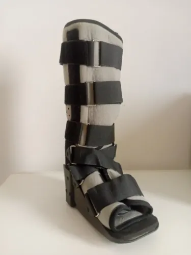 Bota Ortopédica Imobilizadora - Longo M - N° 38 ao 43