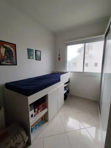 Cama de solteiro funcional 