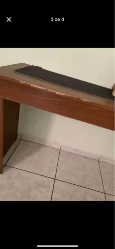 ESCRIVANINHA E PENTEADEIRA