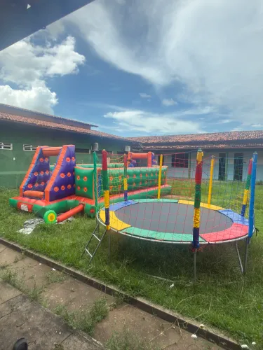 Locação de brinquedos infláveis