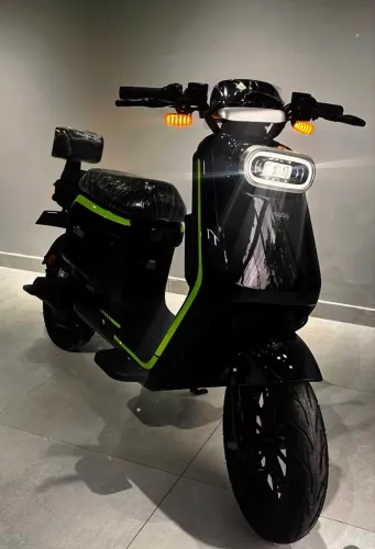 Moto Elétrica Nova - pouco usada
