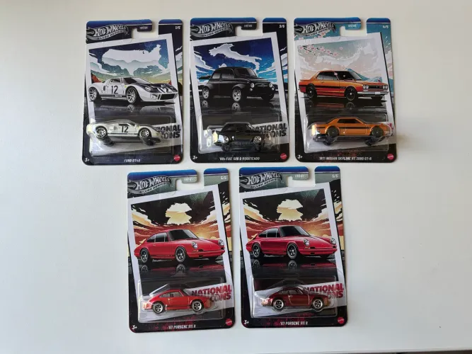 Hot Wheels Silver National Icons - chase