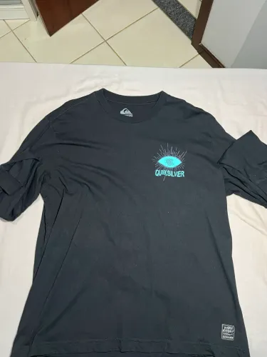Camisa Quiksilver manga longa 