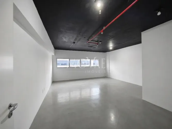 Sala Comercial no CEA - Centro Empresarial Aquarius | 34 m² | SJC