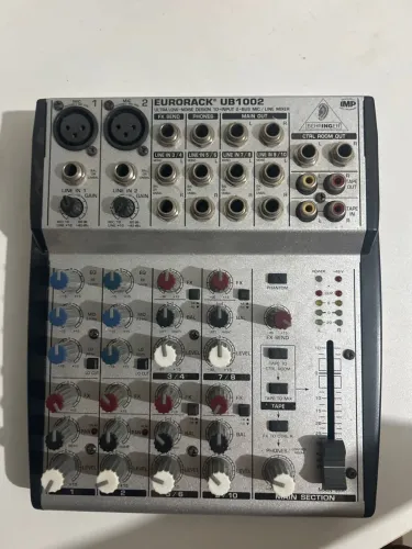 Mesa behringer eurorackub1002