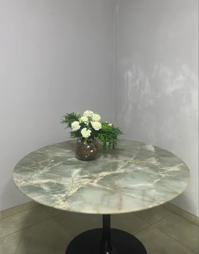 Mesa de Mármore