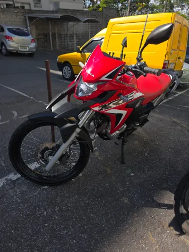 XRE 300 RALLY