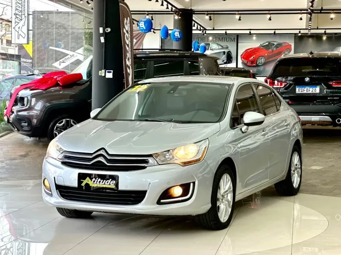 Citroen C4 Lounge Exclusive 1.6 Turbo Flex Aut. 2015