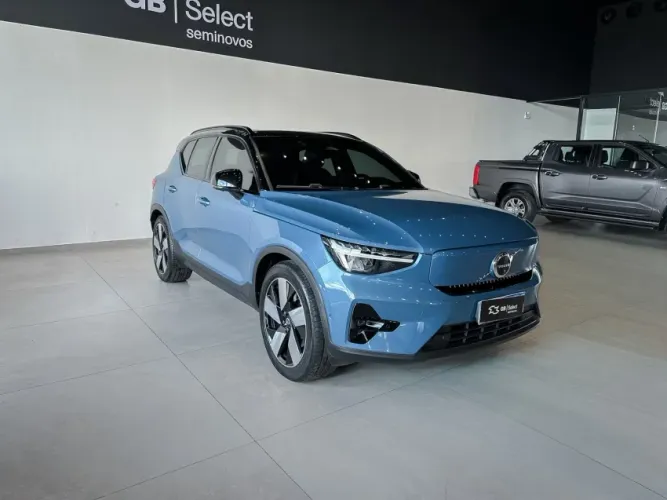 Volvo XC40 Twin Ultimate (elétrico) 2023