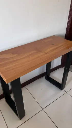 Mesa escritório da PERFINI