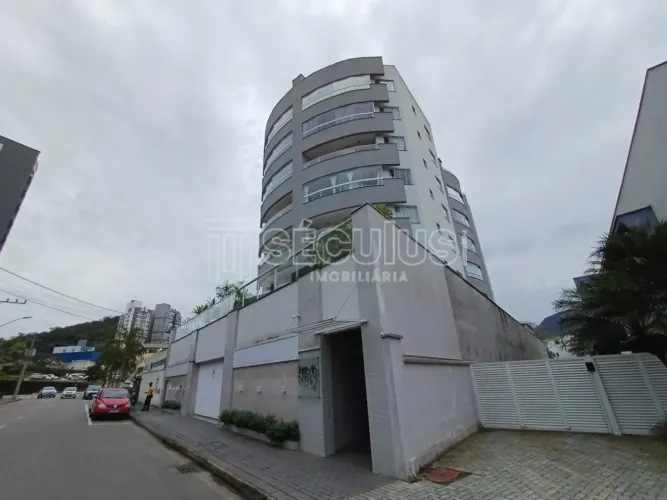 Apartamento para locação no Centro de Jaraguá do Sul