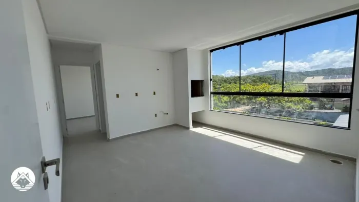 Apartamento à venda com 1 dormitório e 1 vaga de garagem, em Barra Velha/SC!