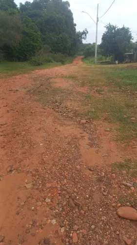 Vendo terreno em Bela Vista-MS, medindo 1477 metros quadrados